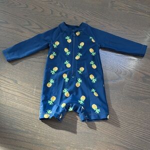 Old Navy Long-Sleeve One-Piece Rashguard Swimsuit 6-12M